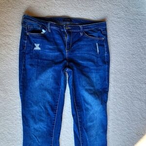 Reitmans Dark Denim Distressed Size 31